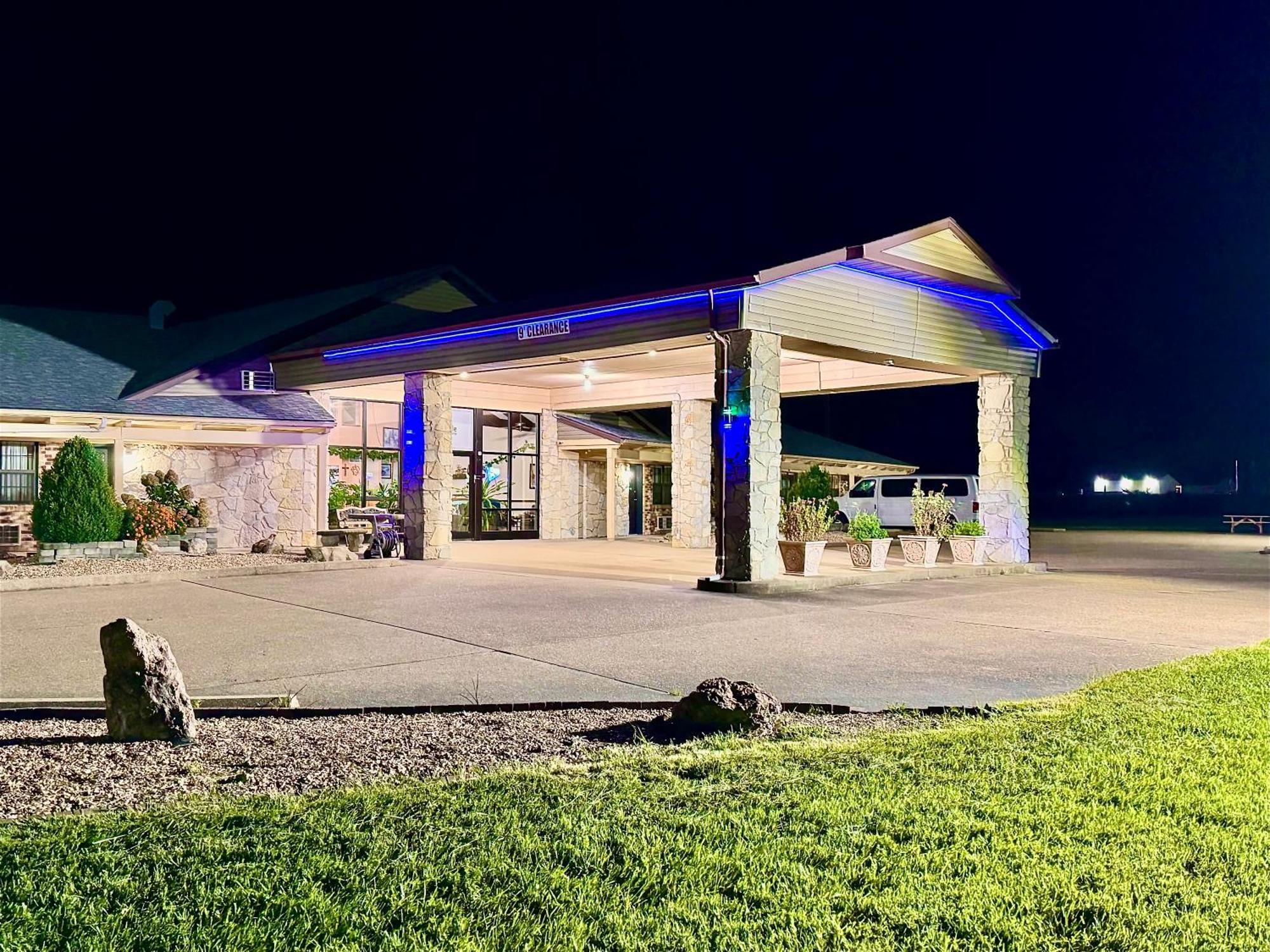 Owensville Inn מראה חיצוני תמונה