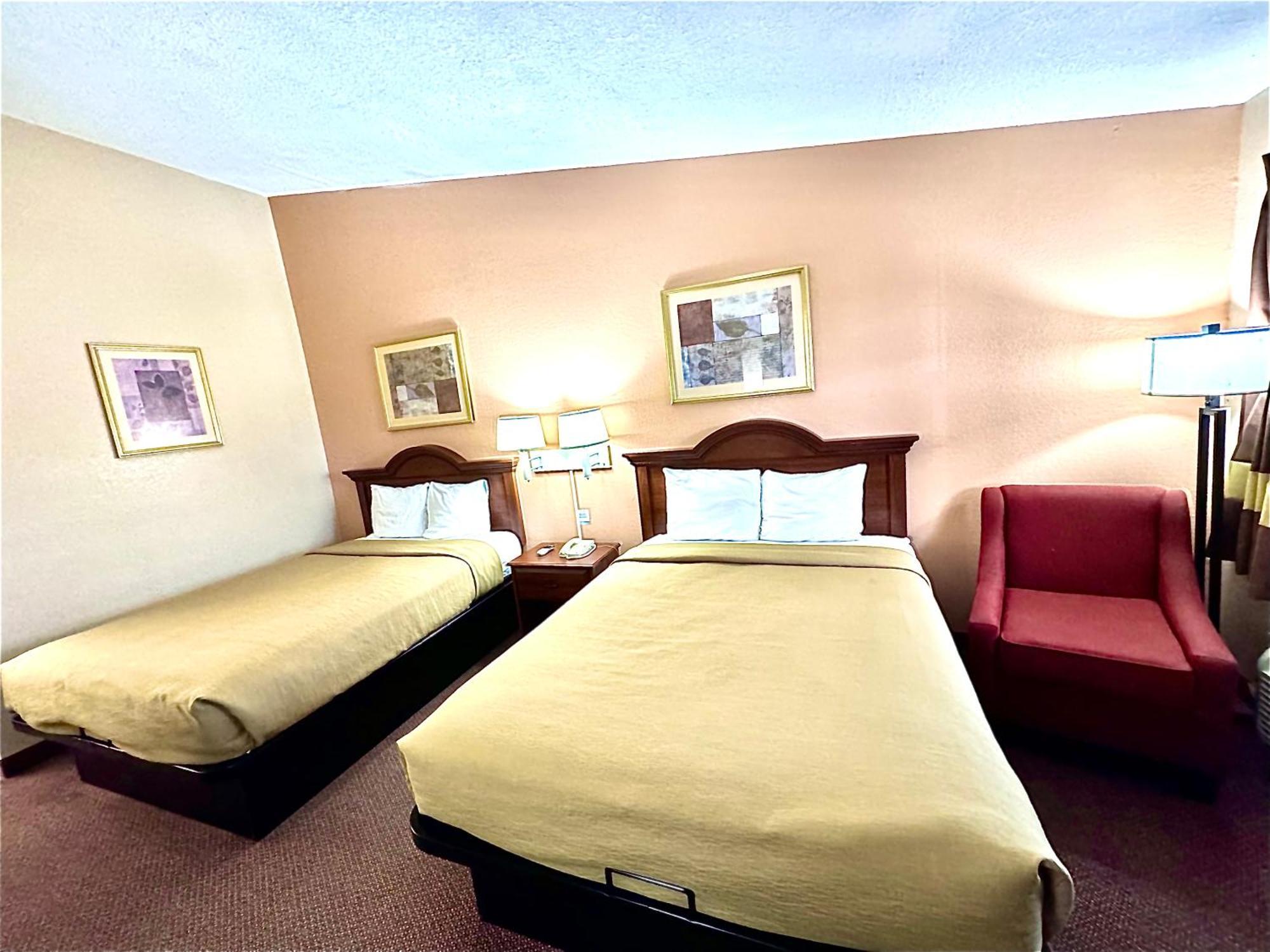 Owensville Inn מראה חיצוני תמונה